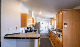 3161 NE Millersburg Dr, Albany, OR 97321