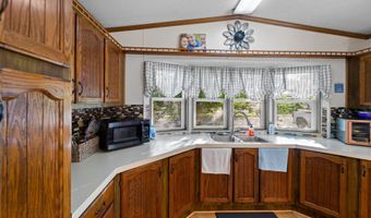 9 J St, Bangor, ME 04401