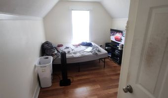 68 Edwin St, Bridgeport, CT 06607