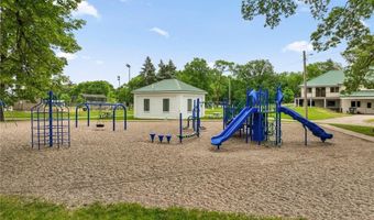 340 Excelsior Ave N, Annandale, MN 55302