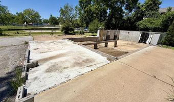 2215 Maxville Ln, Arnold, MO 63010
