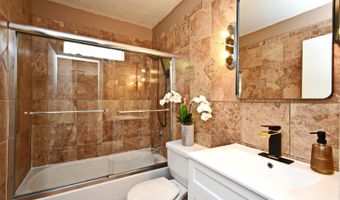 110 W PAR St, Orlando, FL 32804