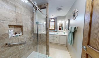 212 Broadway Ave N C1, Albert Lea, MN 56007