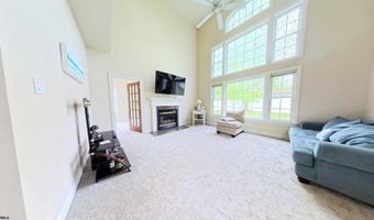 203 Cynwyd Dr, Absecon, NJ 08201