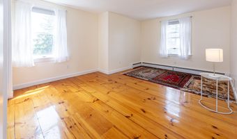 379 Bay View Dr, Bar Harbor, ME 04609