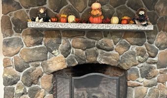 13 Pine Cone Dr, Alfred, ME 04002