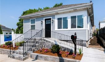 122 S Blossom St, East Providence, RI 02914