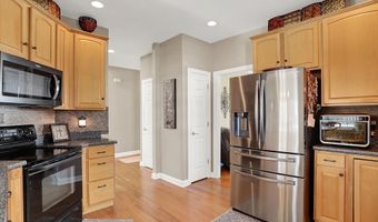 7603 Shannon Lakes Way, Indianapolis, IN 46217