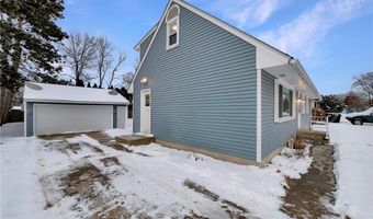1015 South St, Anoka, MN 55303