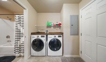 176 W Main St, Alsea, OR 97324