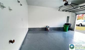 705 Blue Heron Dr, Allentown, PA 18103