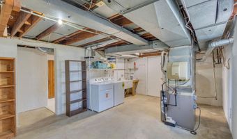 3548 N VALLEY St, Arlington, VA 22207