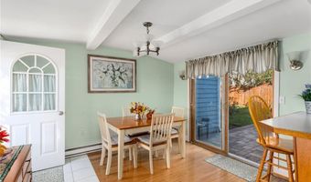 115 Bryant Rd, Cranston, RI 02852