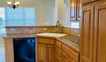 15 Mills Dr, Bella Vista, AR 72714