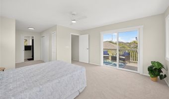 443 Maluniu Ave, Kailua, HI 96734