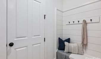 1129 E 35th St, Charlotte, NC 28205