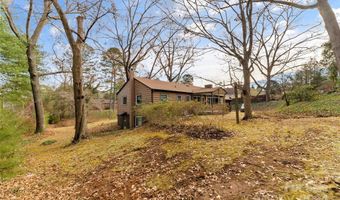 150 Lakeshore Dr, Asheville, NC 28804