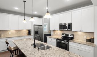 15563 Duck Trail Ln, Apple Valley, MN 55124