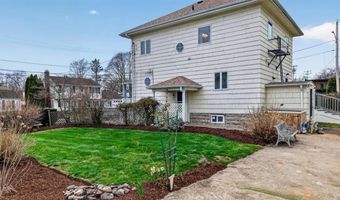 102 Willett Ave, East Providence, RI 02915