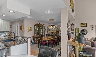 72 Hilltop Dr F, North Providence, RI 02904