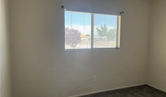 13508 Mohawk Rd, Apple Valley, CA 92308