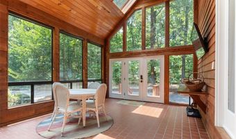 12448 Whisana Ln, Ashland, VA 23005