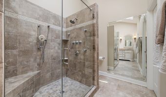 23855 W Sarah Ct, Antioch, IL 60002