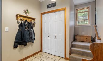 15 Hamden Place Rd, Arundel, ME 04046