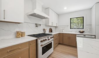 4100 25TH Pl N, Arlington, VA 22207