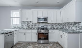 164 AVENUE B 2, Bayonne, NJ 07002