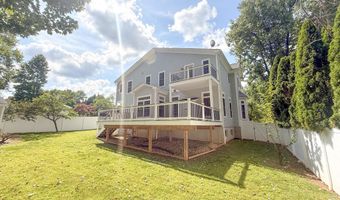 6403 EARLHAM Dr, Bethesda, MD 20817