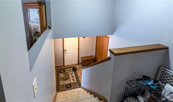 1918 Bayview Dr, Albert Lea, MN 56007