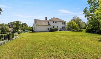 6 Fleuette Dr, Bellingham, MA 02019