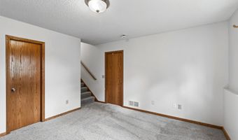 14799 Endicott Way, Apple Valley, MN 55124