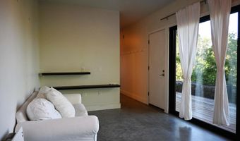 5 Scenic Dr, Ashland, OR 97520