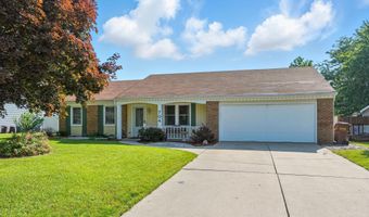 704 S Dewey St, Auburn, IN 46706