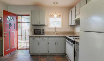 210 E 6th Ave, Escondido, CA 92025
