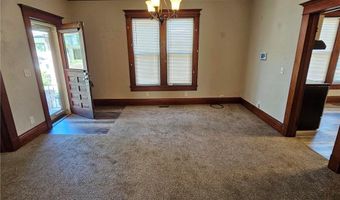 1136 Kearney St, Atchison, KS 66002