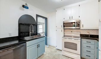 87 S Poplar St, Angier, NC 27501