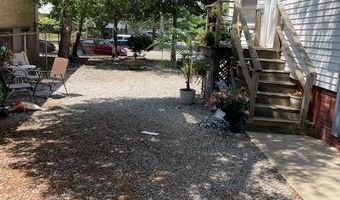 1732 BROAD St 4, Cranston, RI 02905