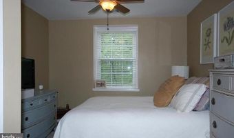 2934 COLUMBUS #C-1, Arlington, VA 22206
