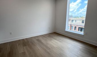 701 N HENRY St 506, Alexandria, VA 22314