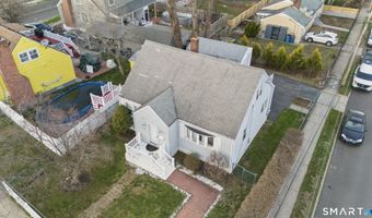 948 Wayne St, Bridgeport, CT 06606