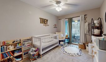 20 Raymond Pl 3-14B, Danbury, CT 06810