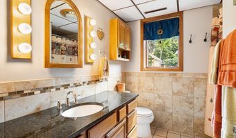 1807 9th St SW, Austin, MN 55912