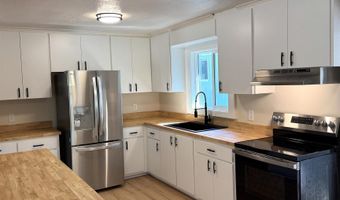 2510 Kokomo Rd, Haiku, HI 96708