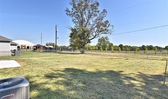 708 Redbud Ave, Beggs, OK 74421