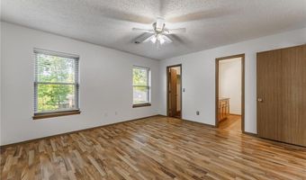 2109 Oakwood Ave, Bentonville, AR 72712