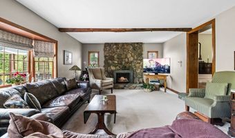 18 East St, Beverly, MA 01915