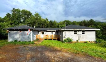 873 DELRAY Rd, Augusta, WV 26704